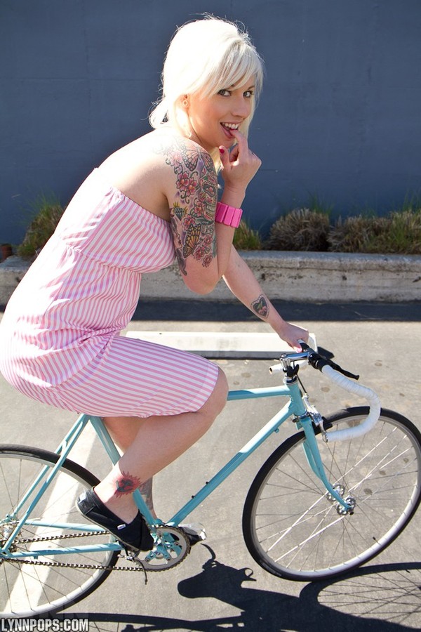 Lynn Pops Dress And Bike 08