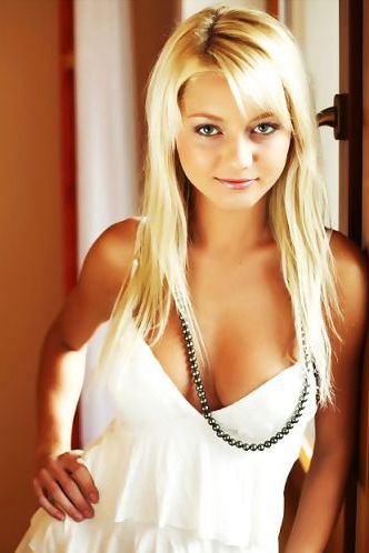 Presenting Grace by Met Art