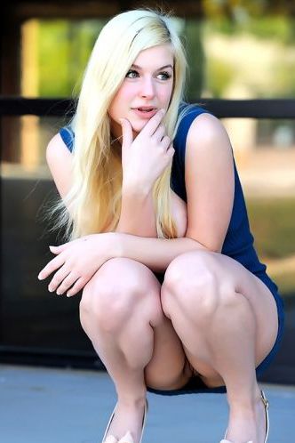 Danielle Flashing in Public